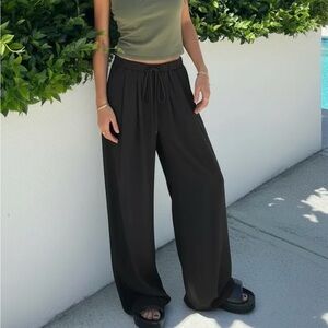 Cider Black Elastic Waist Wide-Leg Pants